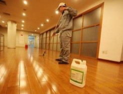 实木地板打蜡-无锡澳门威尼斯官方-3200威尼斯人保洁服务有限企业